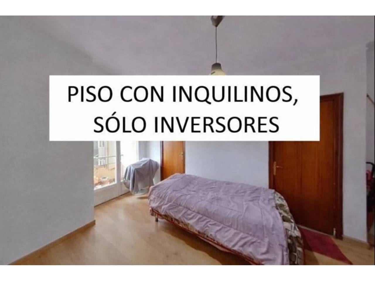 Piso en venta en  Barcelona Capital con Parquet y Balcón