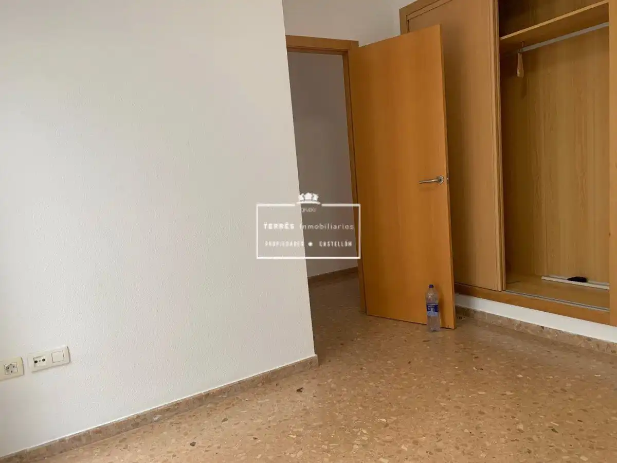 Piso en venta en Castellón de la Plana / Castelló de la Plana con Terraza, Trastero y Balcón