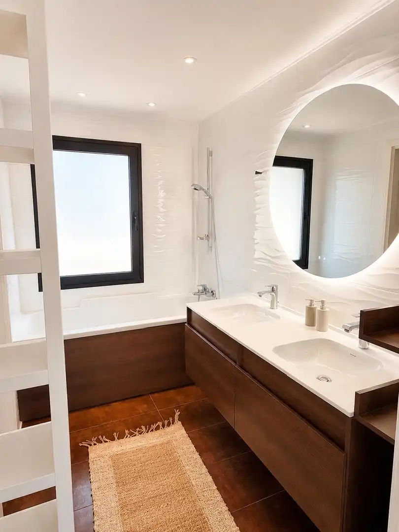 Baño de Casa o chalet en venta en Gavà con Aire acondicionado, Calefacción y Jardín privado