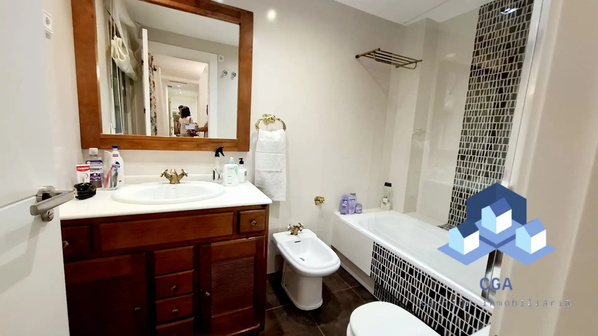 Bathroom of Flat for sale in Lorca  with Air Conditioner, Heating and Parquet flooring