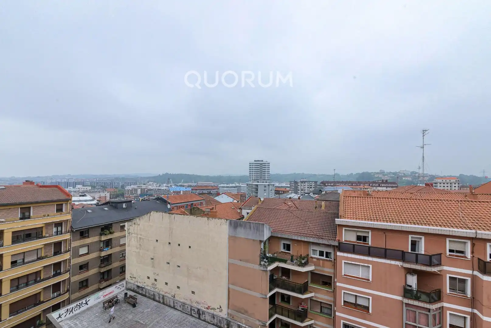 Habitación de Piso en venta en Barakaldo  con Calefacción, Trastero y Amueblado