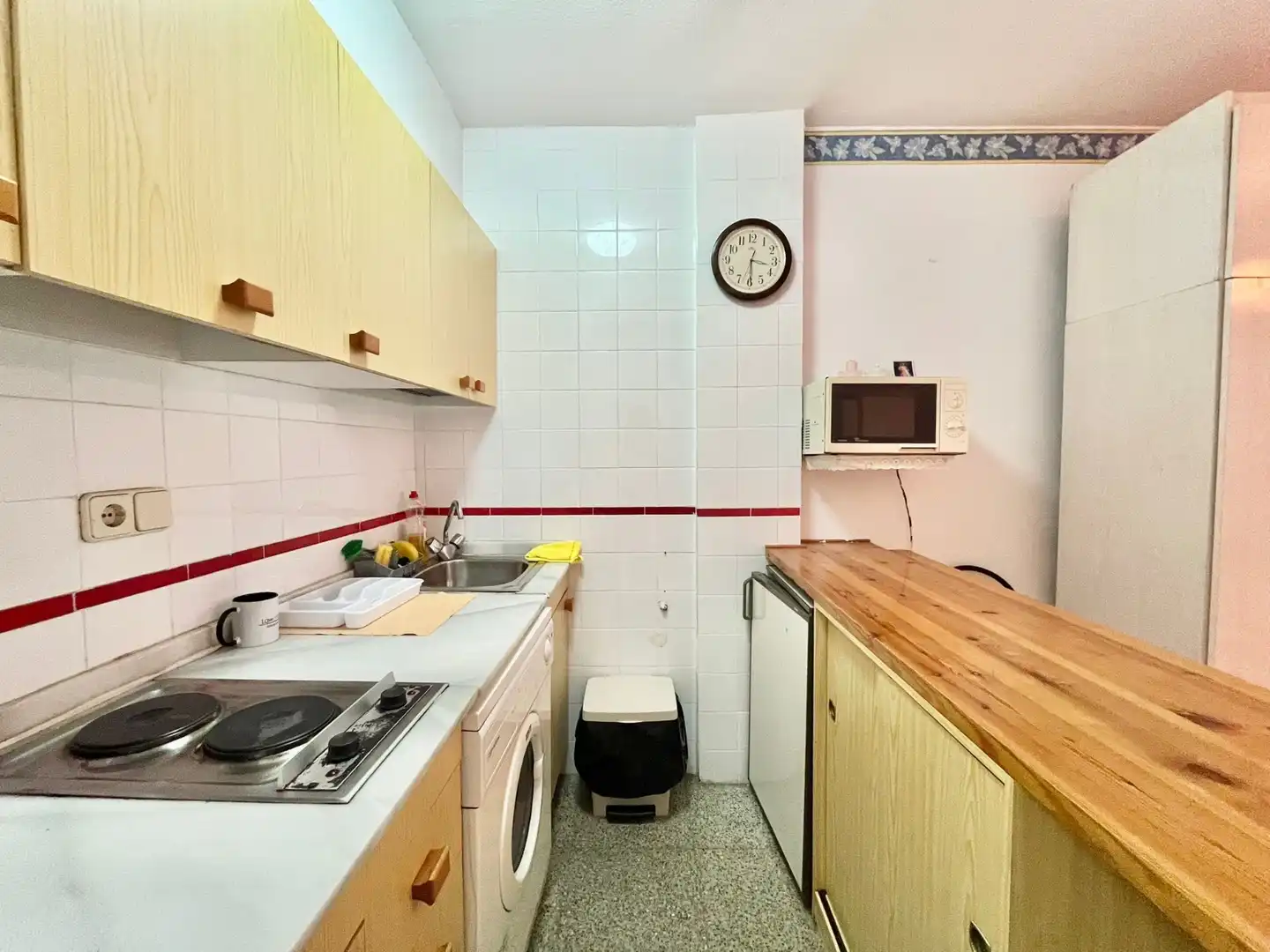 Kitchen of Study for rent in Torrevieja  with Heating, Furnished and Washing machine