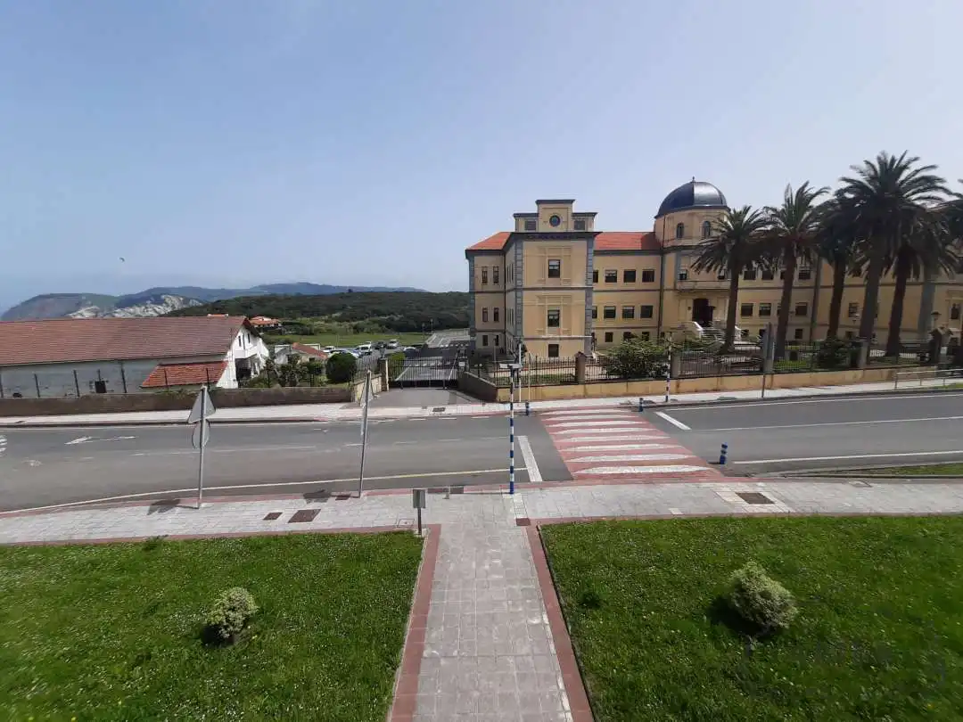 Oficina de alquiler en Ayuntamiento Errepidea, 2, Barrika