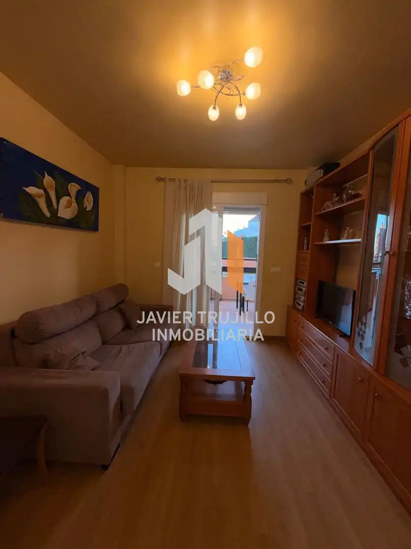 Wohnzimmer von Wohnungen zur Miete in Urbanización Santa Rosa