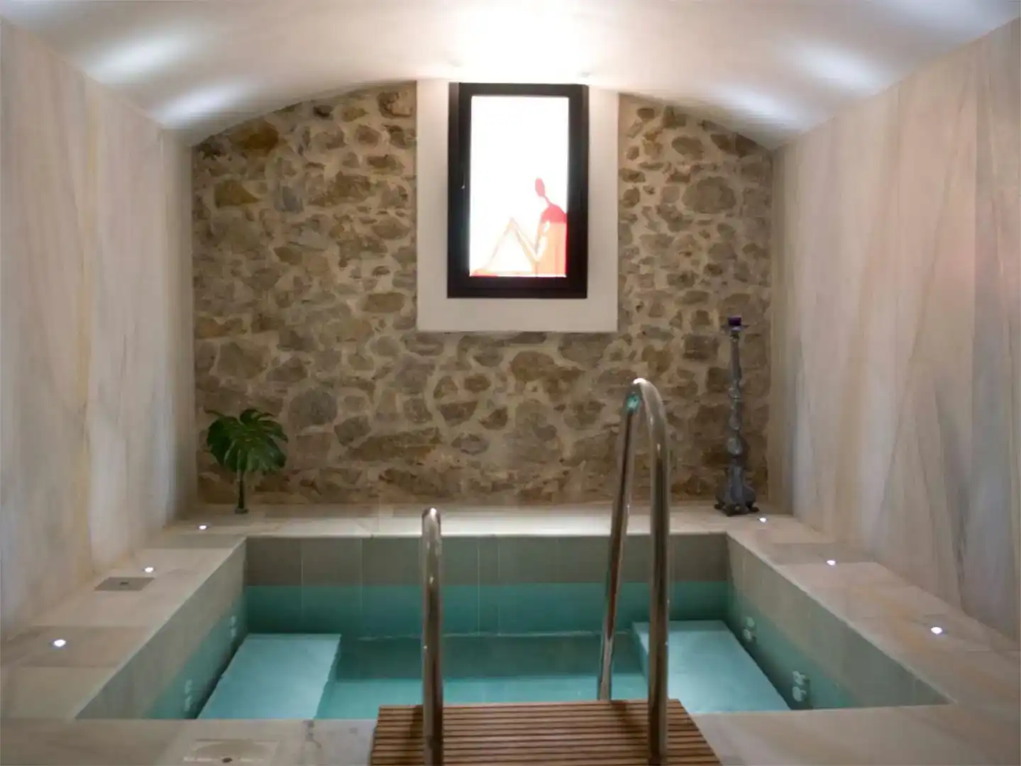 Piscina de Casa adosada en venta en Chulilla con Aire acondicionado, Parquet y Trastero