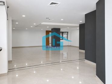 Local comercial en alquiler en N/A 4