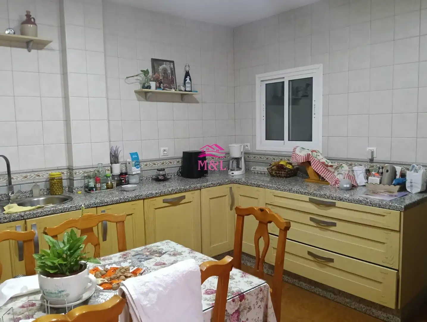 Cocina de Casa o chalet en venta en Mérida con Aire acondicionado, Calefacción y Terraza