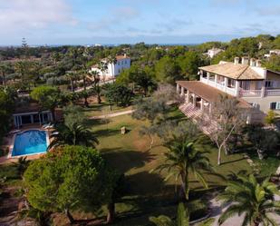 Vista exterior de Finca rústica en venda en Ses Salines amb Aire condicionat, Terrassa i Piscina