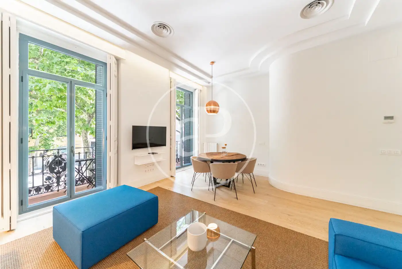 Sala de estar de Piso de alquiler en Madrid con Aire acondicionado, Calefacción y Amueblado