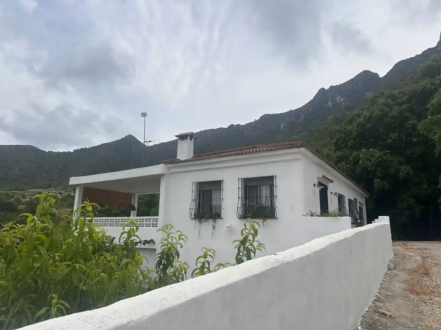 Exterior view of Houses for rent in Llaurí, Valencia