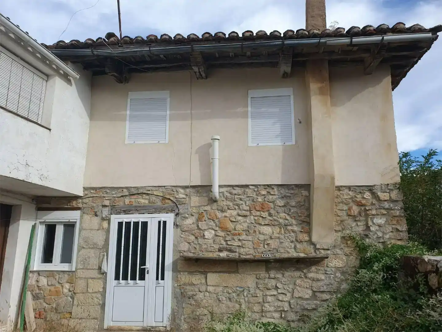 Vista exterior de Casa o xalet en venda en Aguilar de Campoo