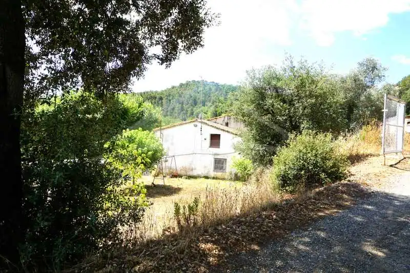 Vista exterior de Finca rústica en venda en Brunyola i Sant Martí Sapresa amb Calefacció, Jardí privat i Terrassa