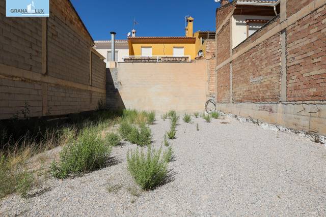 Terreno residencial en Venta en Calle de Pío Baroja en Padul