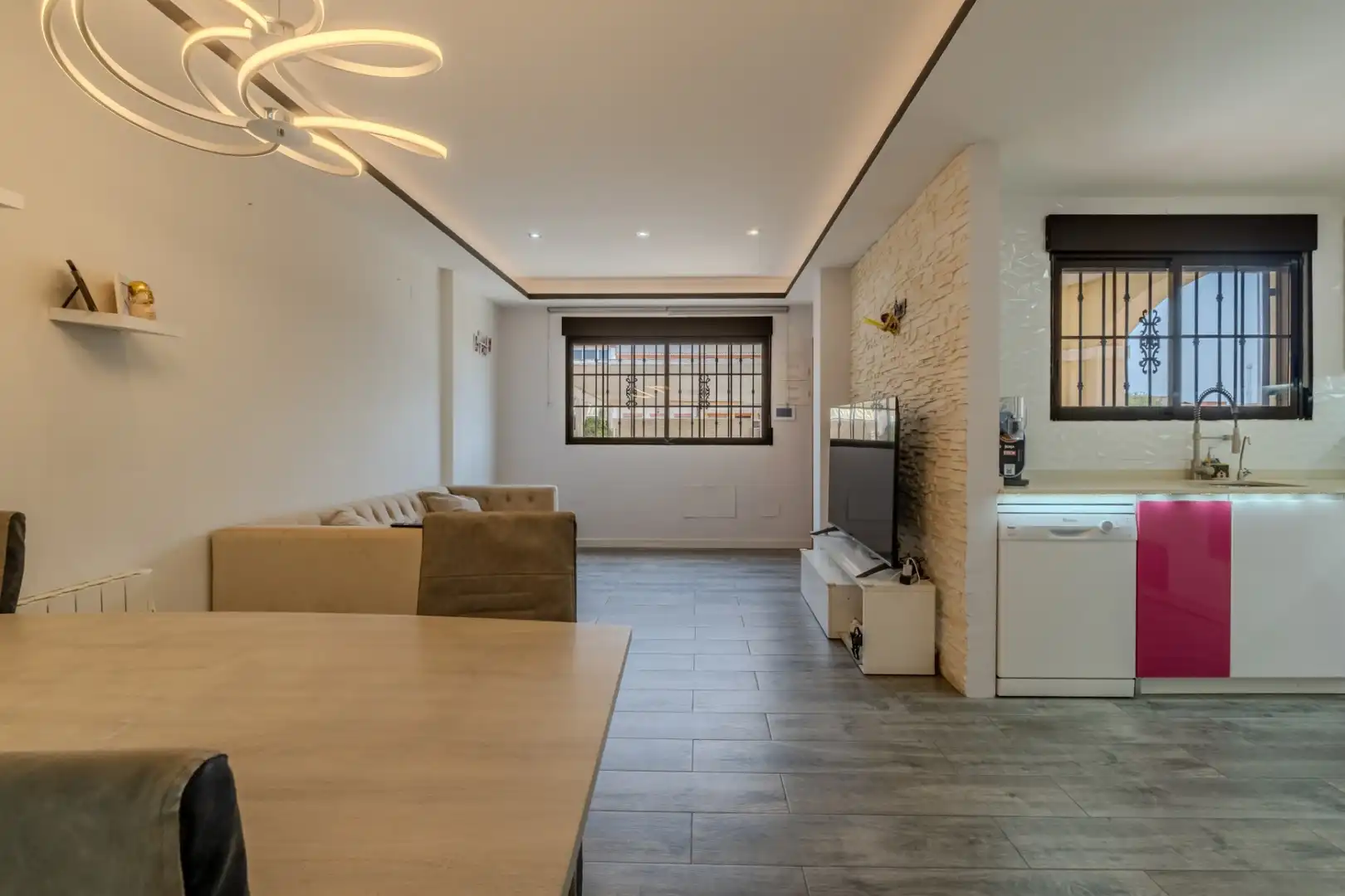 Casa o xalet en venda en Torrevieja amb Jardí privat, Terrassa i Piscina