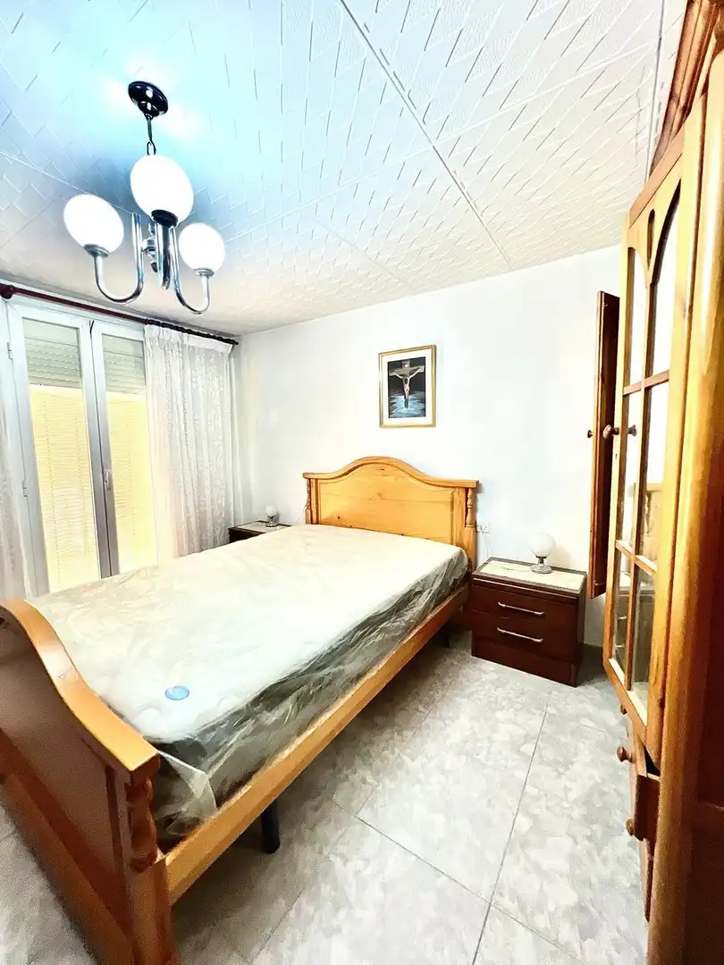 Dormitori de Casa o xalet en venda en Riba-roja d'Ebre amb Aire condicionat, Calefacció i Terrassa
