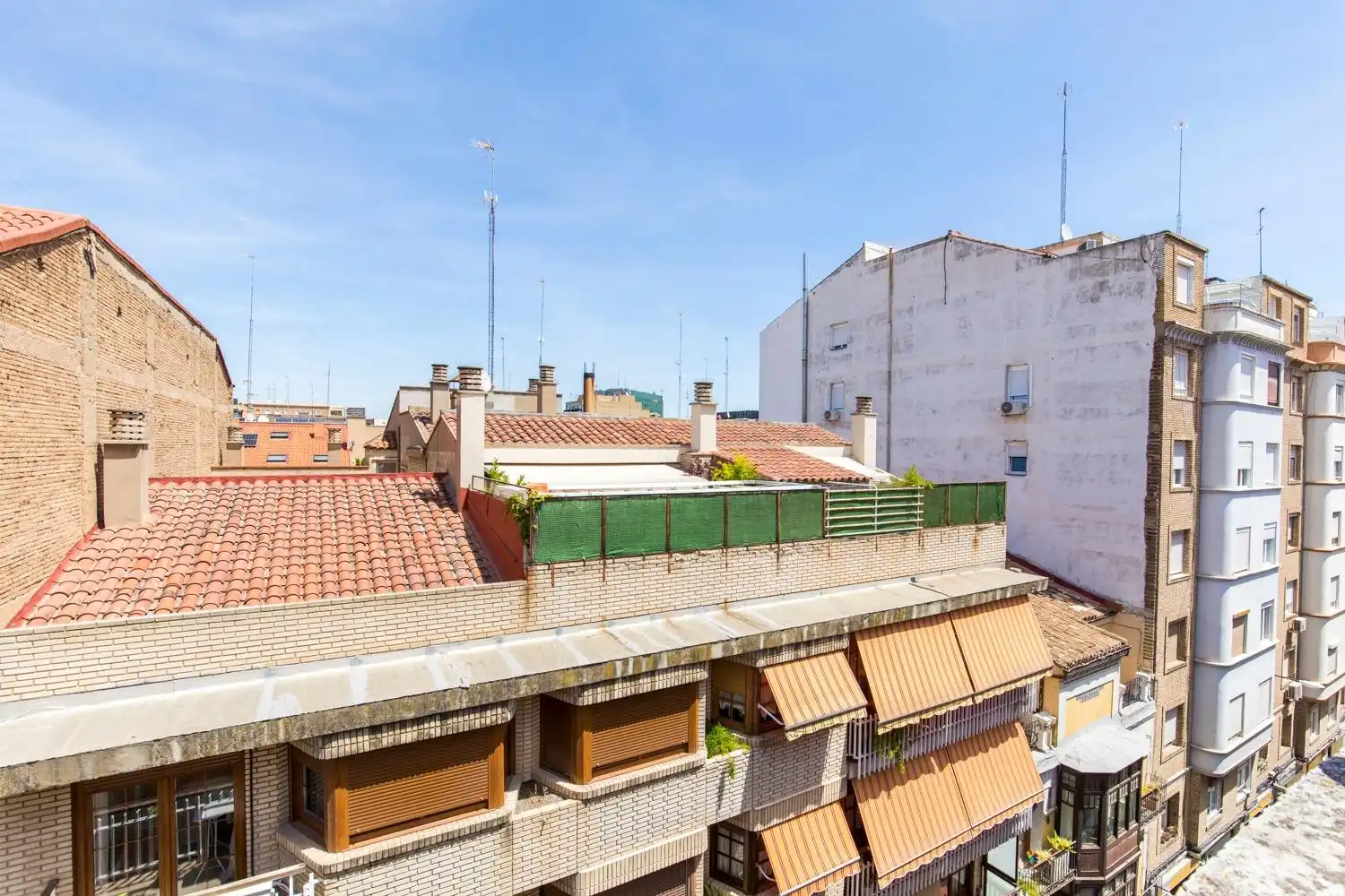 Attic for rent in Calle ZUMALACARREGUI, TOMAS, 11, Paseo Sagasta