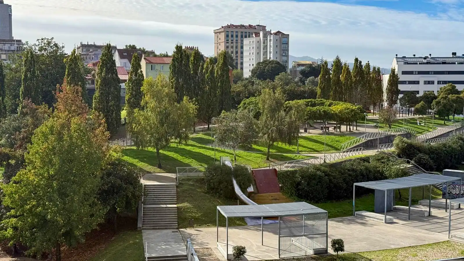 Terraza de Estudio en venta en Vigo  con Calefacción, Horno y Lavadora