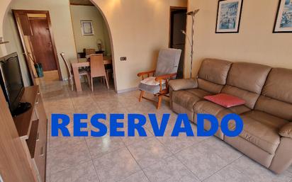 Flat for sale in La Llagosta  with Air Conditioner, Heating and Furnished