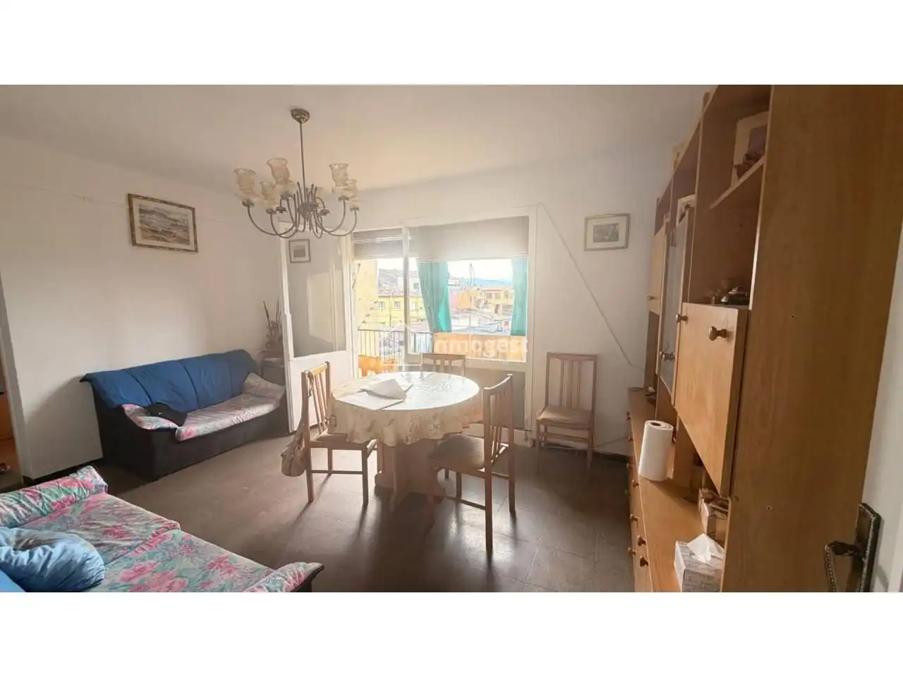 Schlafzimmer von Wohnung zum Verkauf in Salt mit Abstellraum, Möbliert und Balkon
