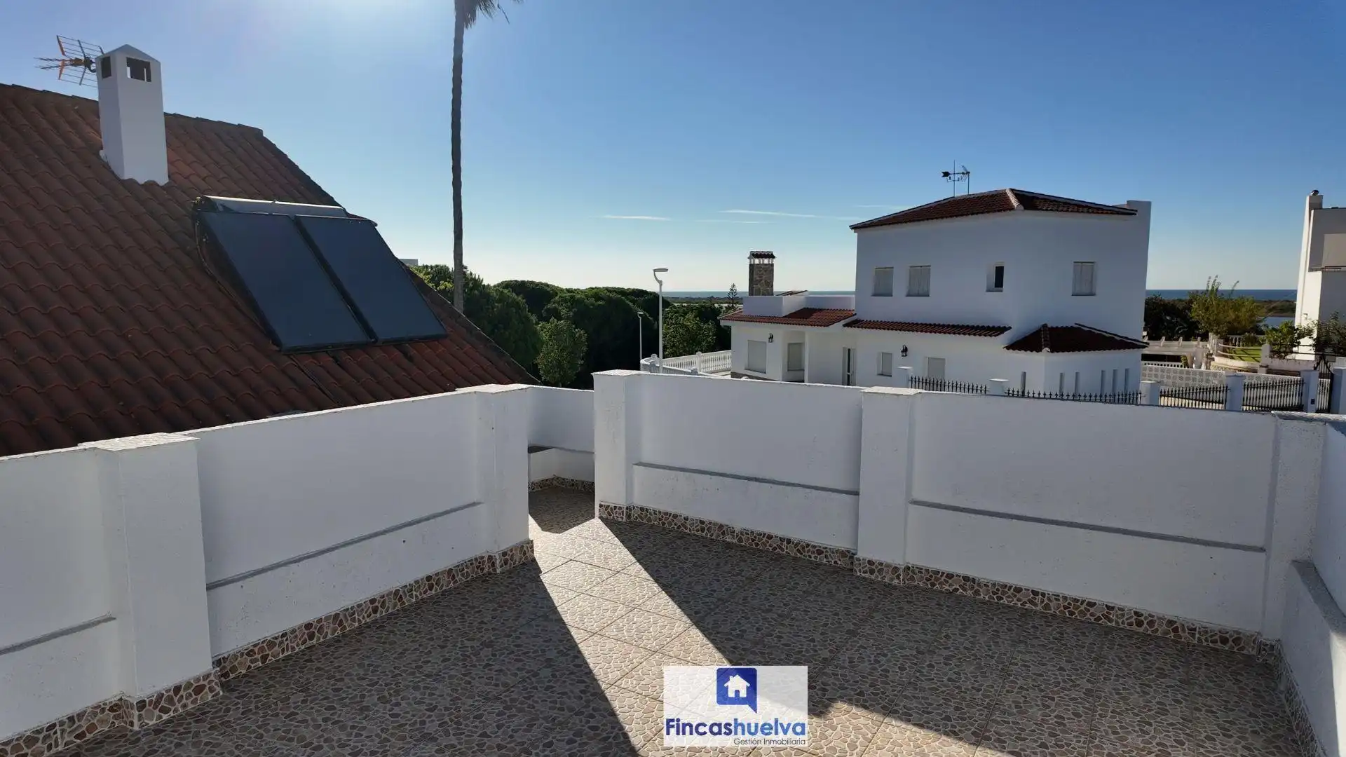 Terrassa de Casa o xalet en venda en El Rompido, Huelva