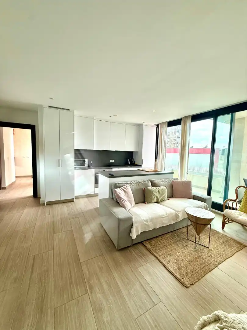 Apartament amb piscina en venda a Calle Cigüeña Blanca 21