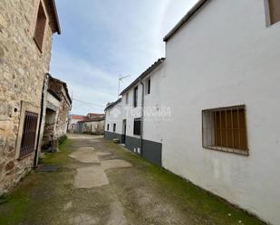 Exterior view of Single-family semi-detached for sale in Zarza de Montánchez