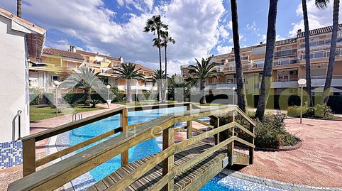 Su residencia de lujo con piscina y jardín: apartamento en primera planta con terraza privada., imatge 5