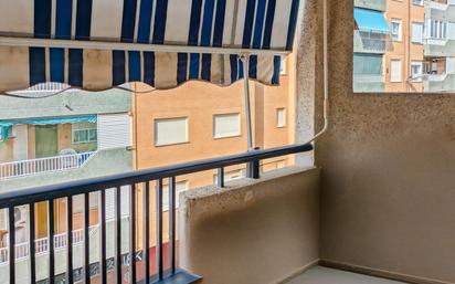 Terrassa de Pis en venda en Sagunto / Sagunt amb Aire condicionat, Calefacció i Balcó