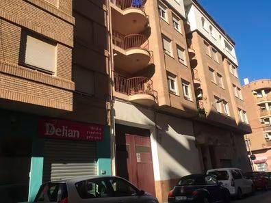 Local comercial en Venta en Carrer de Joan d'Àustria, 38 en Centro