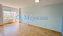 Flat for sale in  Madrid Capital  with Air Conditioner, Heating and Parquet flooring