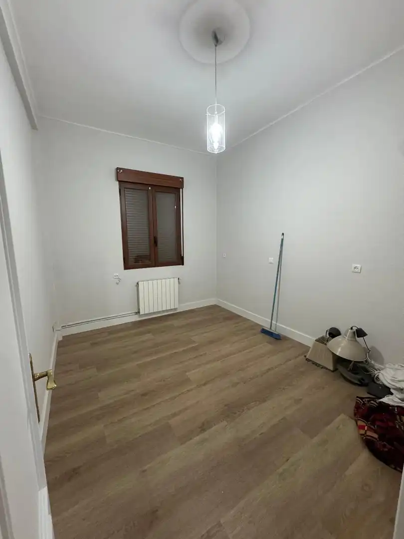 Bedroom of Flat for sale in Bilbao 