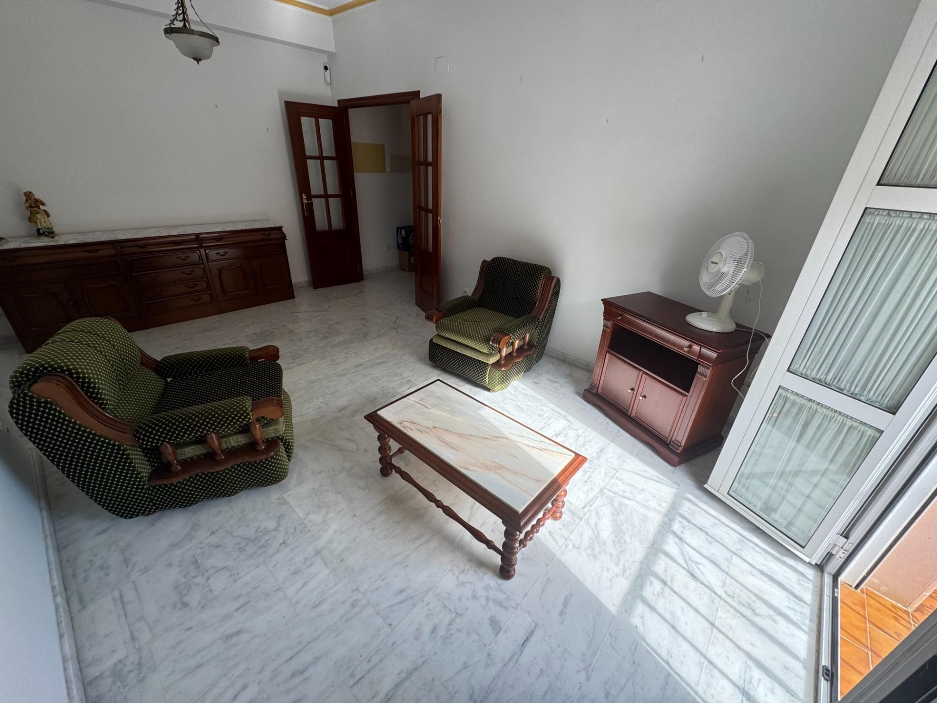 Living room of Flat for sale in Dos Hermanas  with Air Conditioner and Balcony