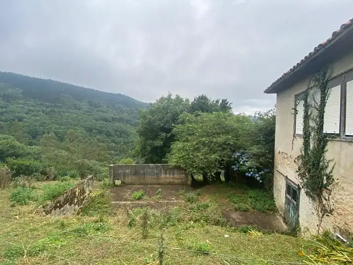 Finca rústica en venta en Salas