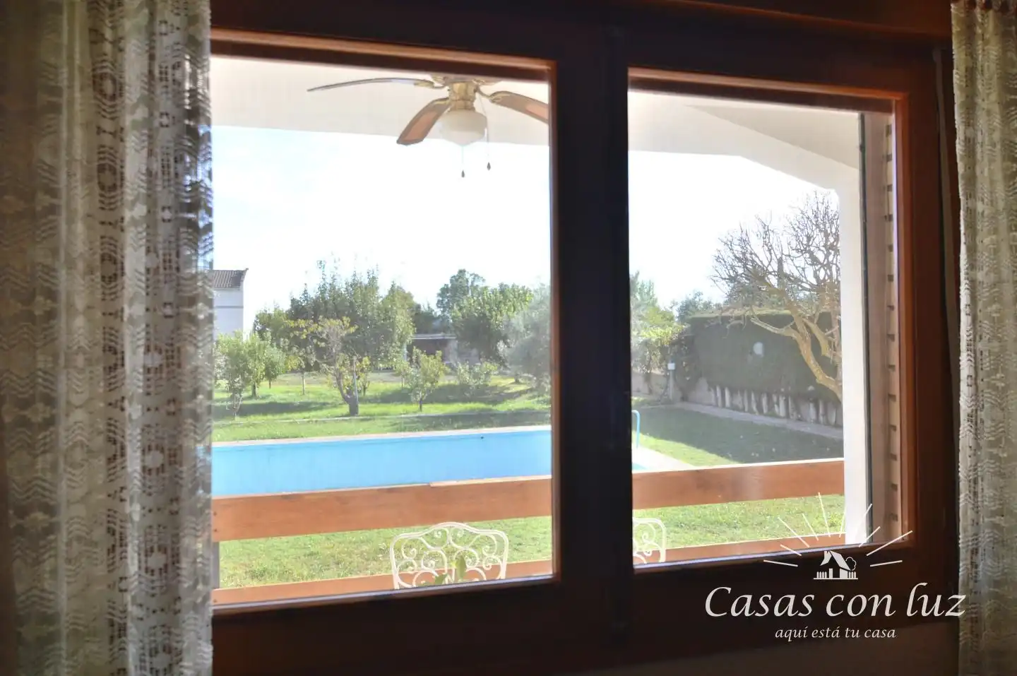 Jardí de Casa adosada en venda en Zaragoza amb Jardí privat, Traster i Piscina