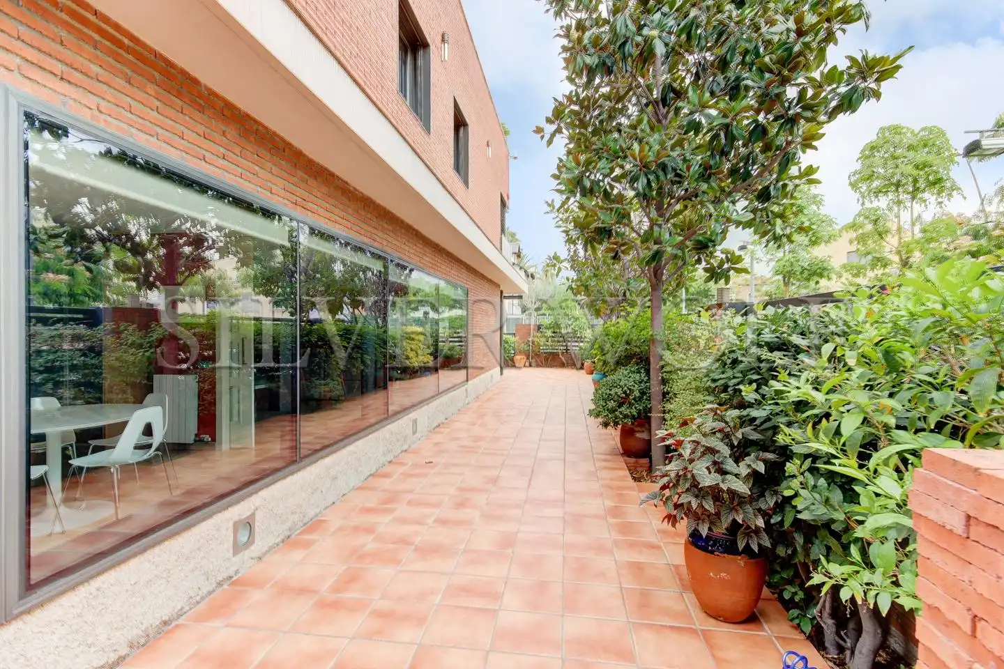 Terrassa de Casa o xalet en venda en Viladecans amb Aire condicionat, Calefacció i Jardí privat