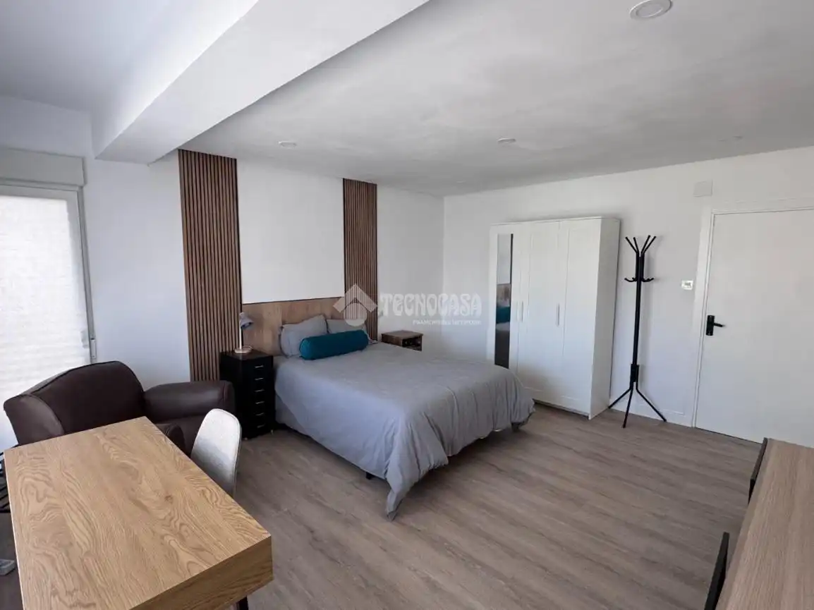 Bedroom of Flat for rent in León Capital   with Heating, Parquet flooring and Terrace