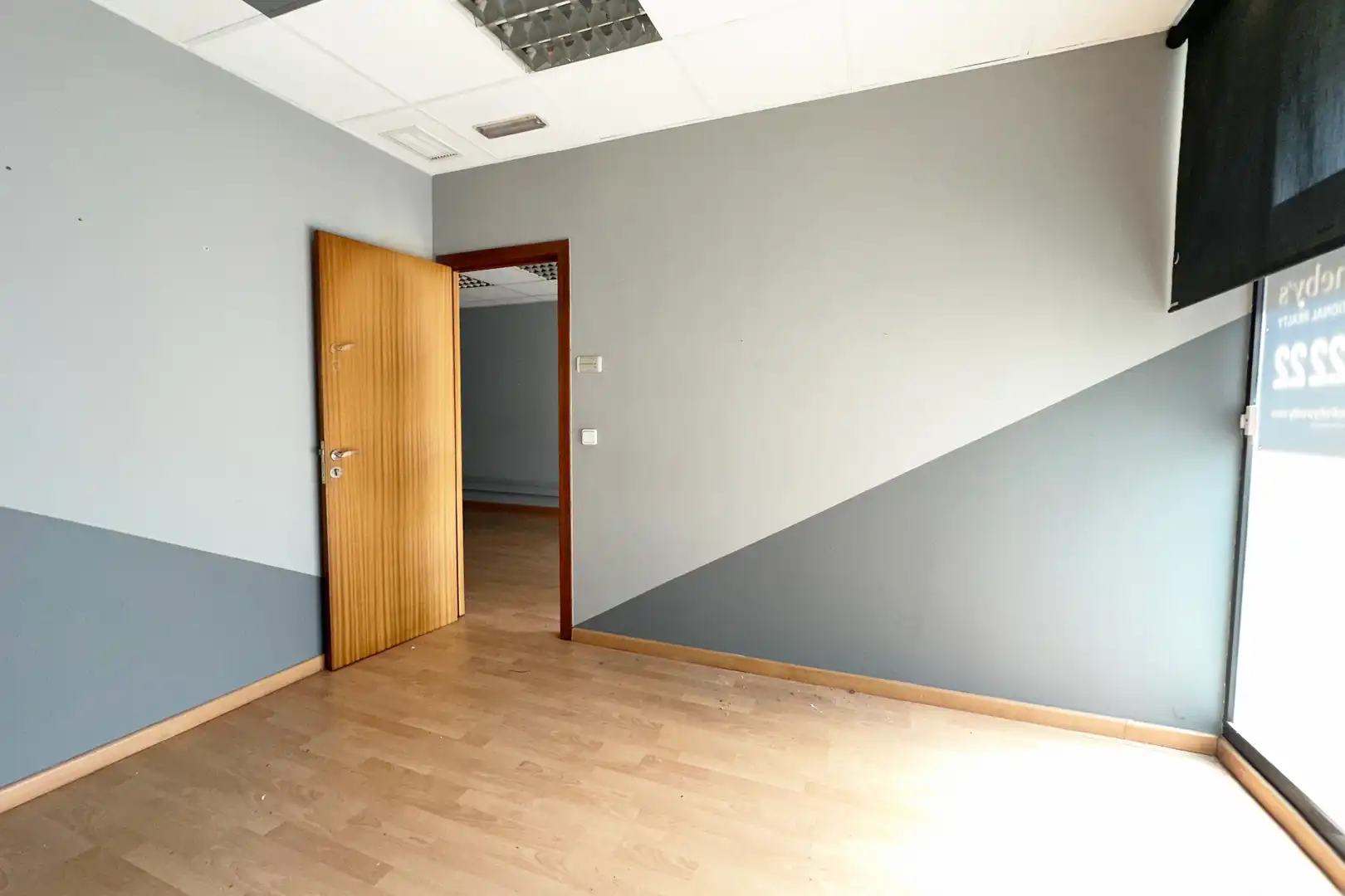 Local comercial en venda a Encamp pueblo, imagen 4