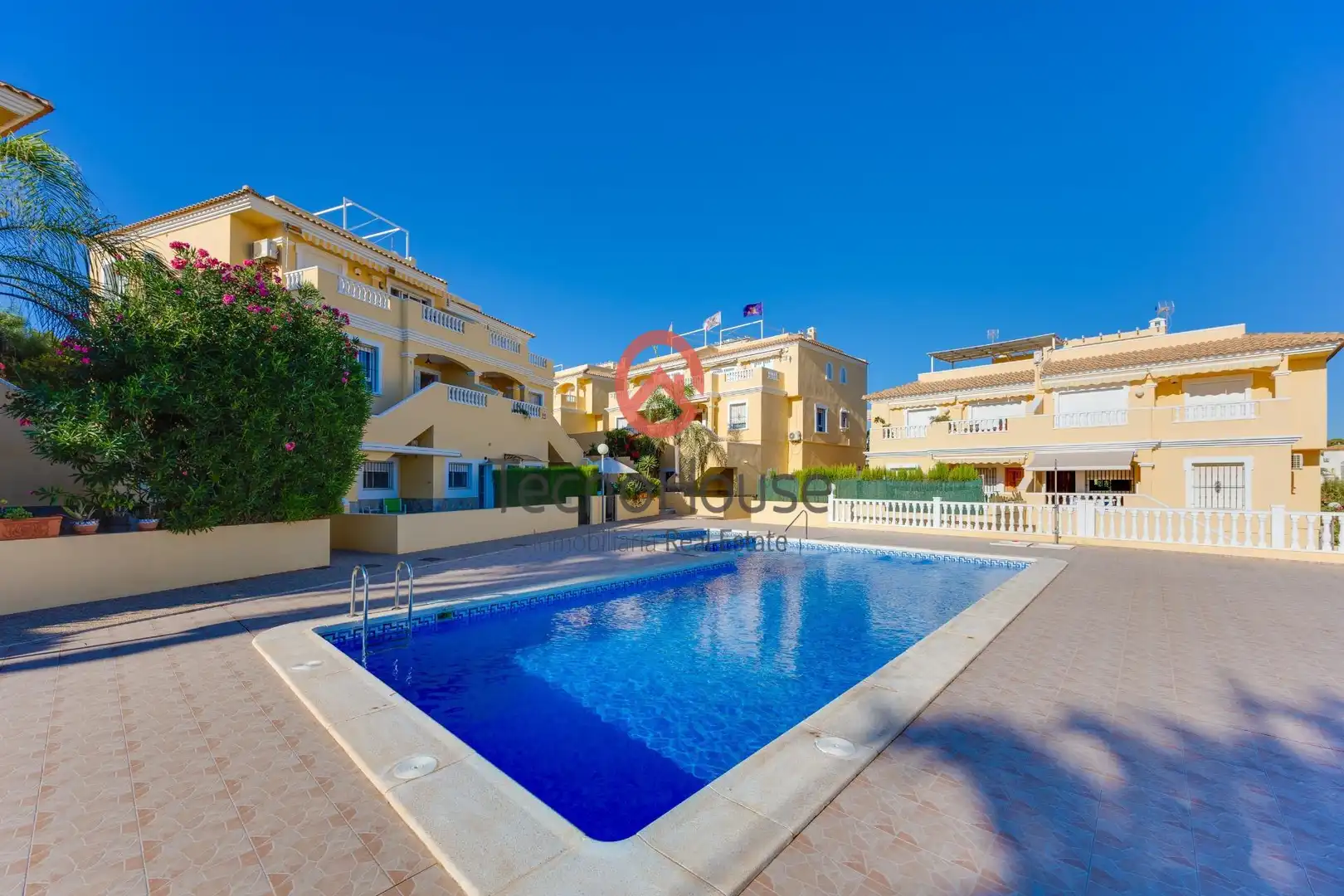 Maison mitoyenne avec piscine à vendre à Viento Fresco, imagen 48