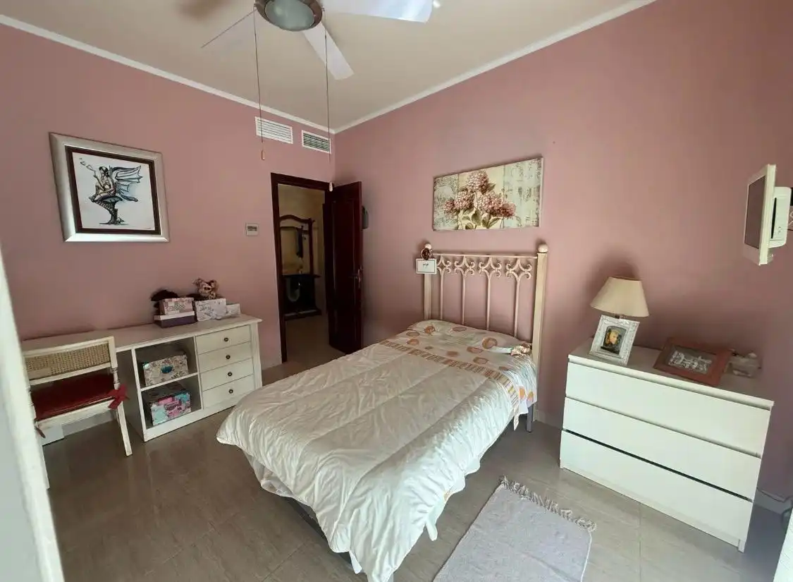 Bedroom of Houses for sale in Morón de la Frontera