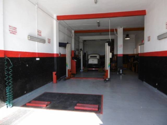 Local comercial en Venta en Valencia - CASAS BARCENA en Cases de Bàrcena