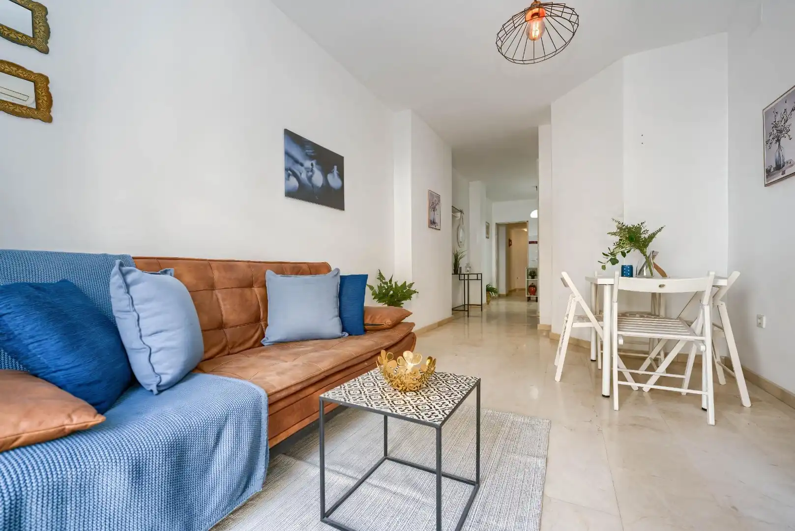 Sala d'estar de Pis en venda en Sevilla amb Aire condicionat, Terrassa i Balcó