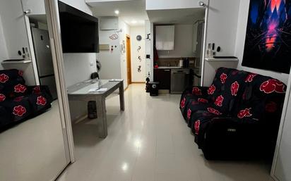 Sala d'estar de Apartament en venda en Rafelbuñol / Rafelbunyol amb Terrassa, Moblat i Forn