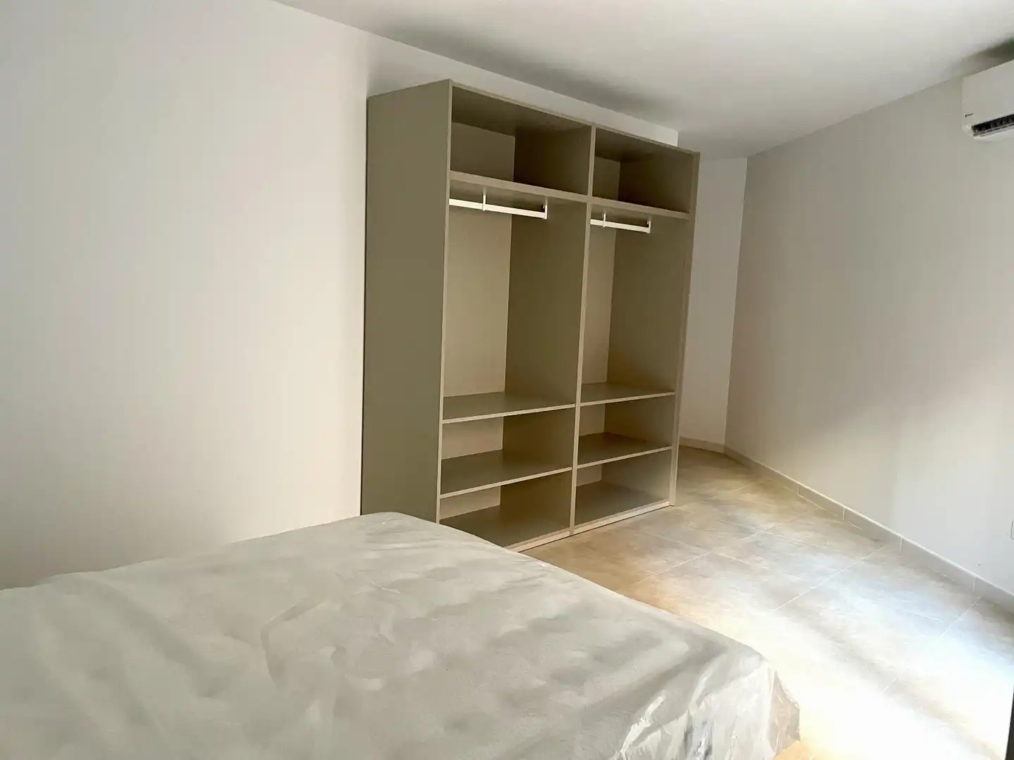 Habitación de Apartamento de alquiler en Lorca con Amueblado