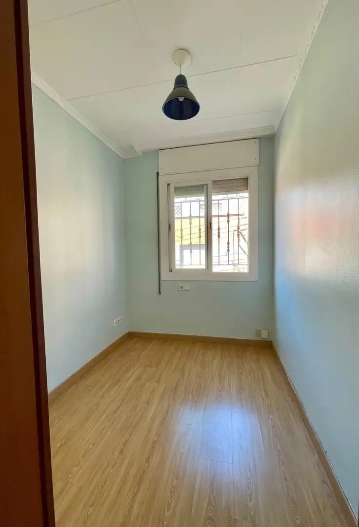 Habitación de Ático en venta en Mataró con Aire acondicionado, Calefacción y Terraza