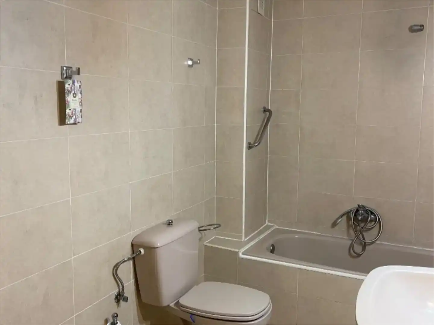 Badezimmer von Wohnung zur Miete in Vitigudino mit Parkett, Abstellraum und Möbliert