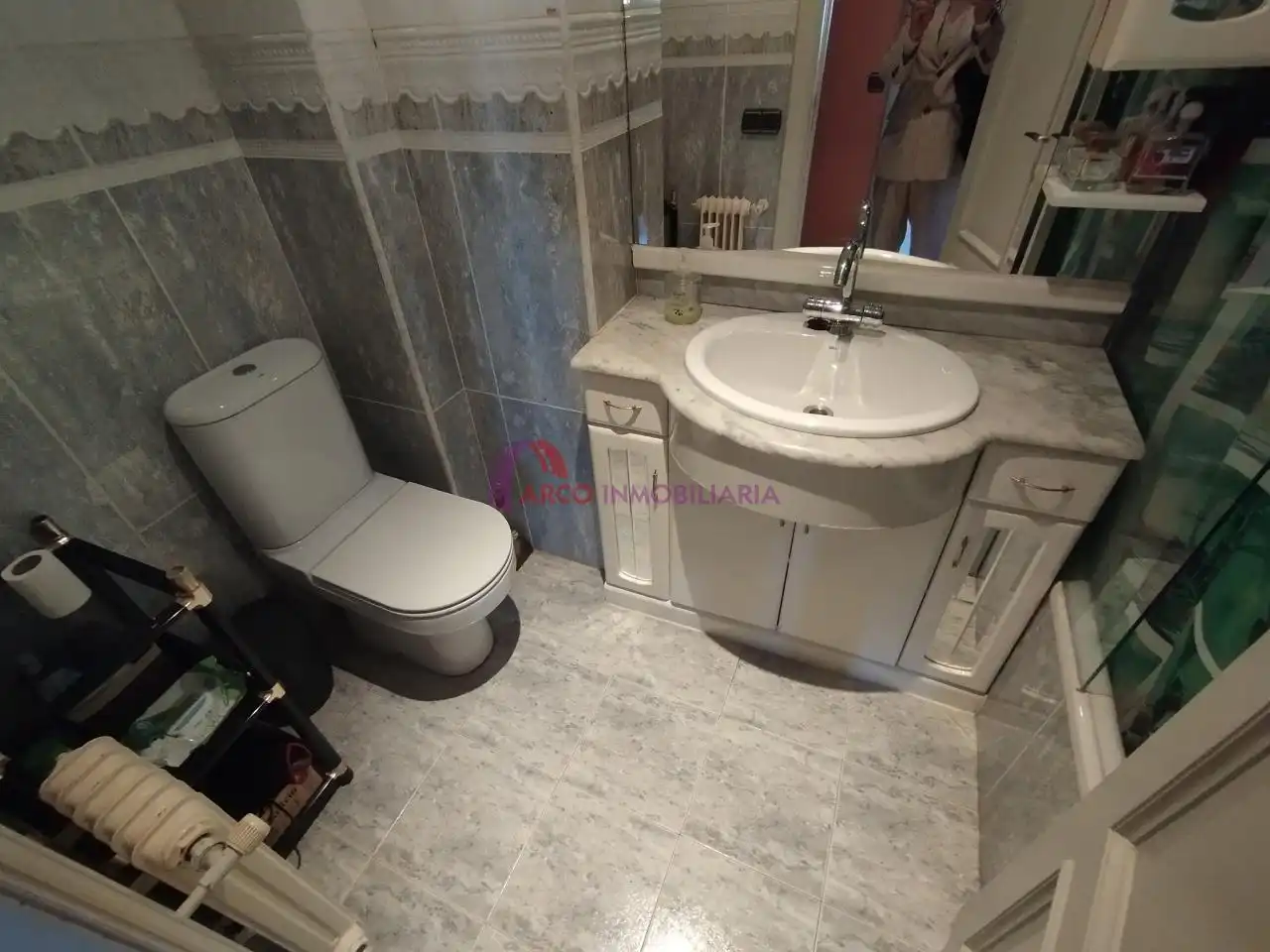 Baño de Piso en venta en Burgos con Calefacción