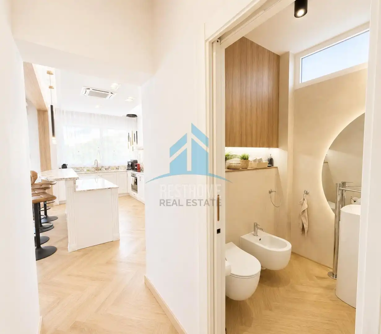 Bathroom of Houses for sale in Cullera  with Air Conditioner, Terrace and Jacuzzi