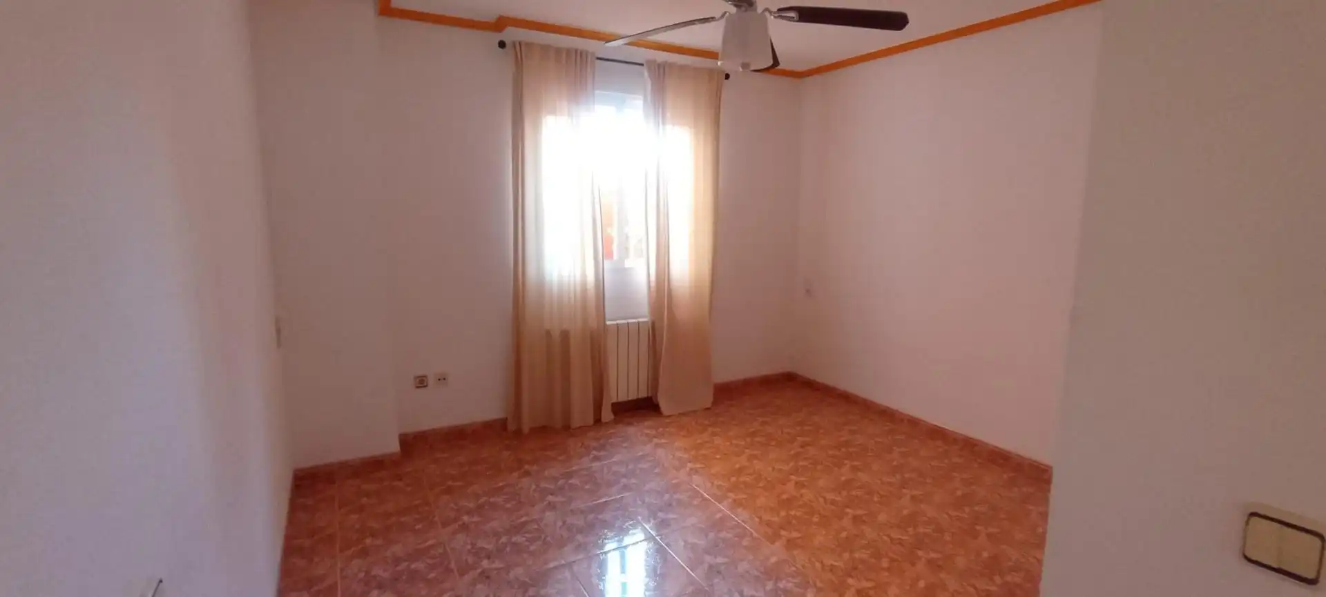 Habitación de Piso de alquiler en Vinaròs con Calefacción