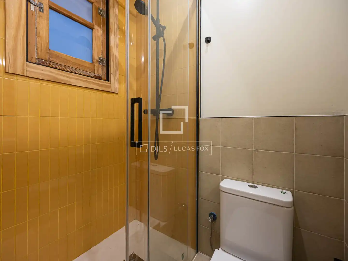 Baño de Piso en venta en Ciutat Vella