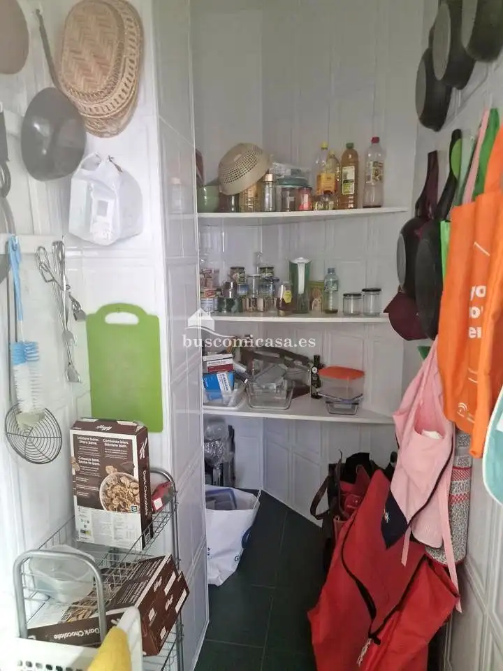 Cuina de Casa adosada en venda en Torredelcampo amb Aire condicionat, Calefacció i Jardí privat